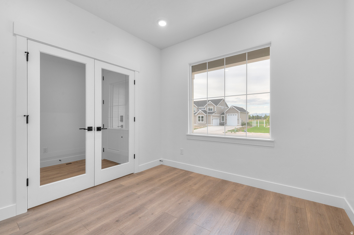 RILEY PARK - Residential