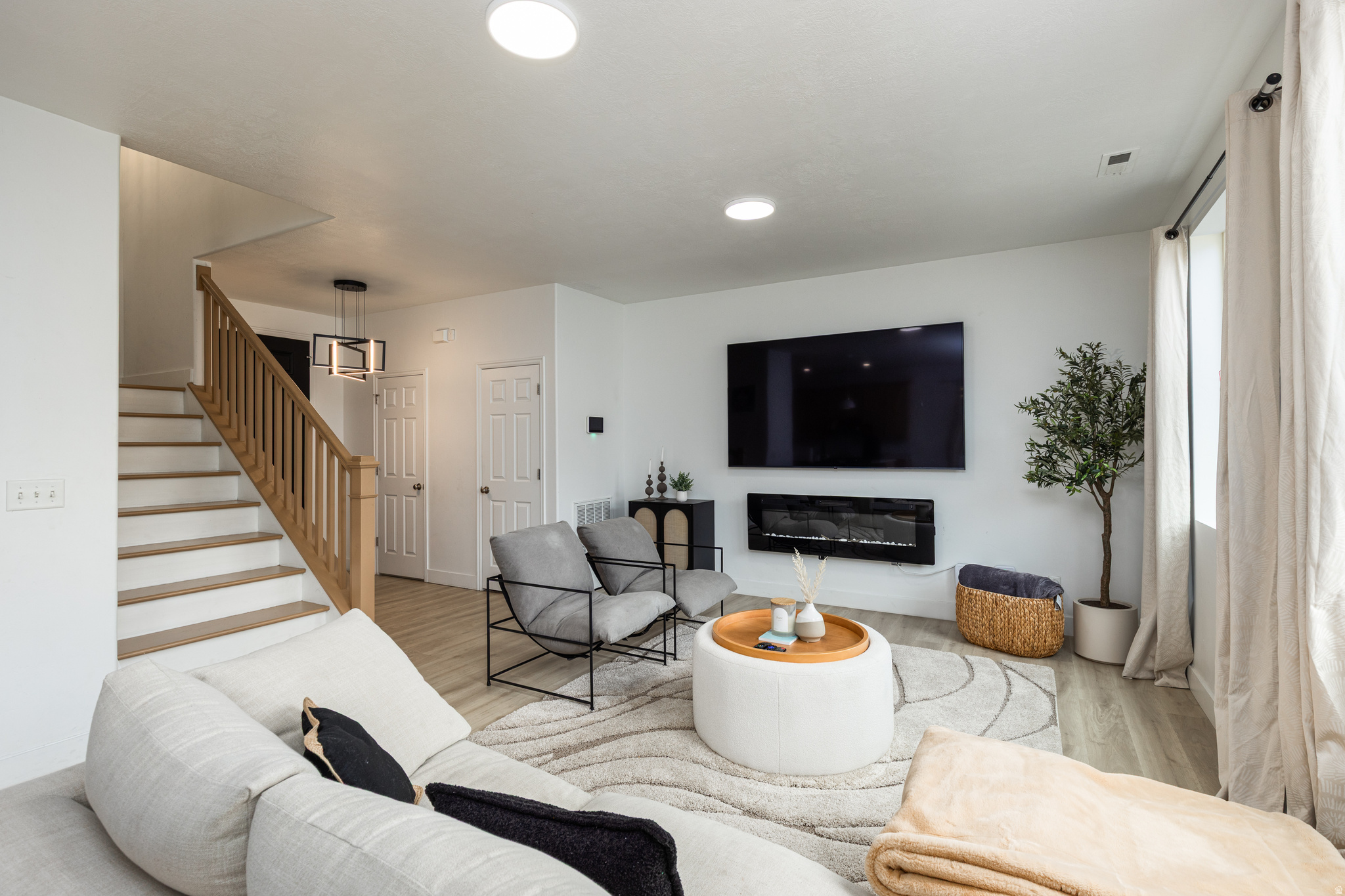 FOXBORO NORTH - Residential