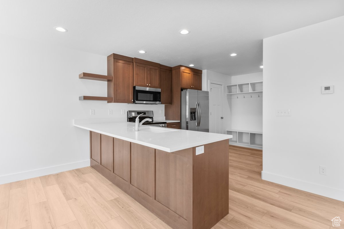 LOVELESS ESTATES - Residential