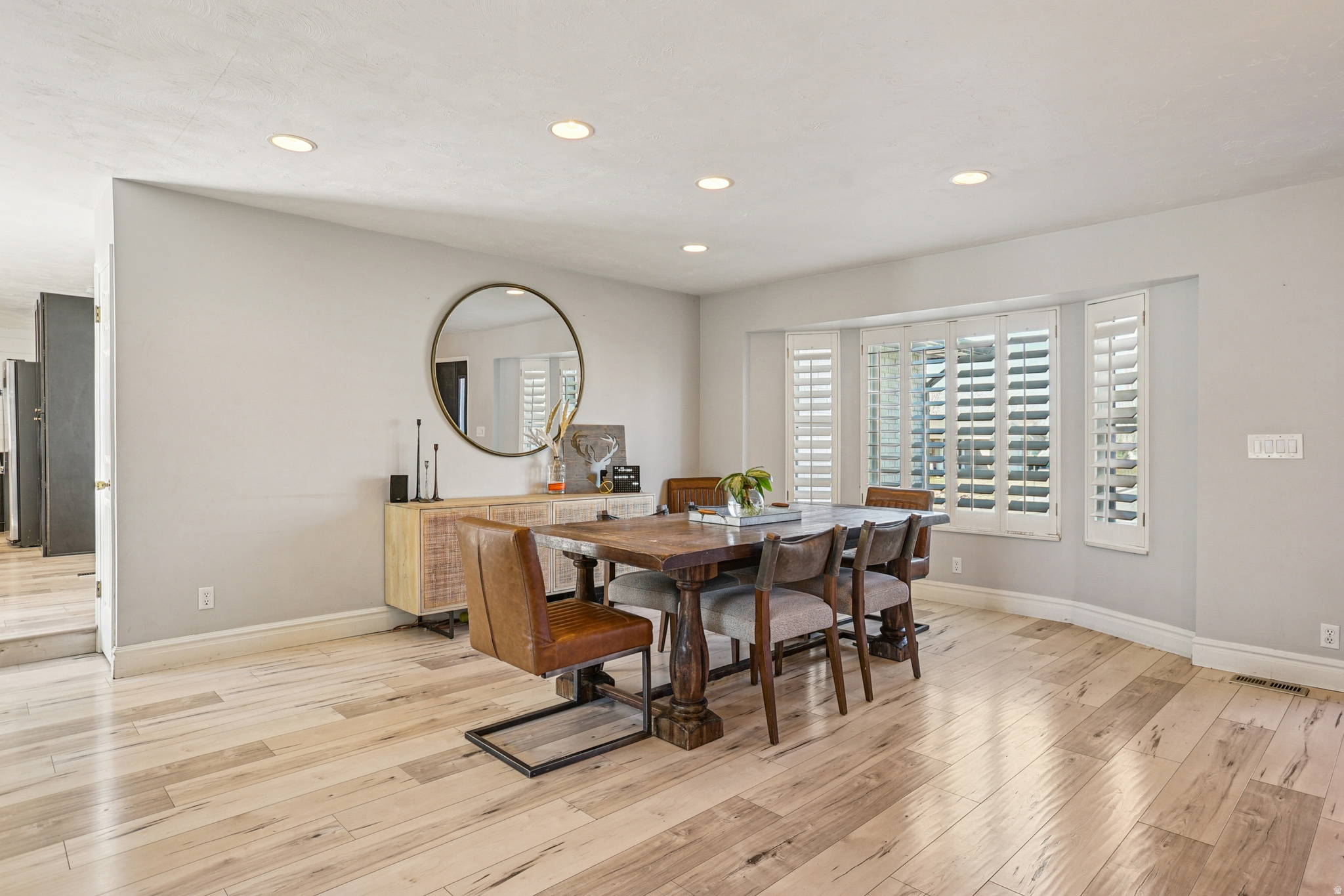 SPRING HOLLOW - Residential