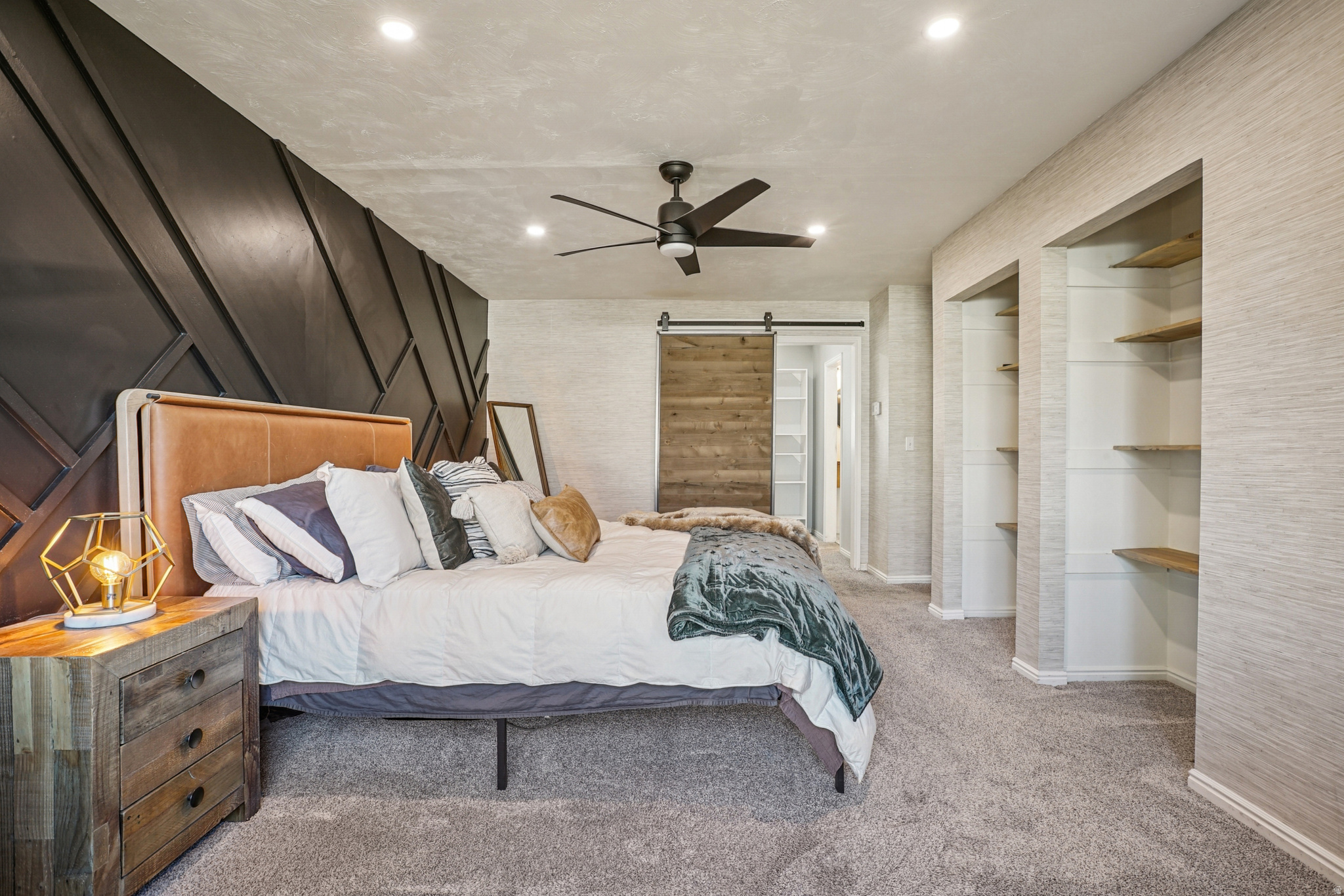 SPRING HOLLOW - Residential