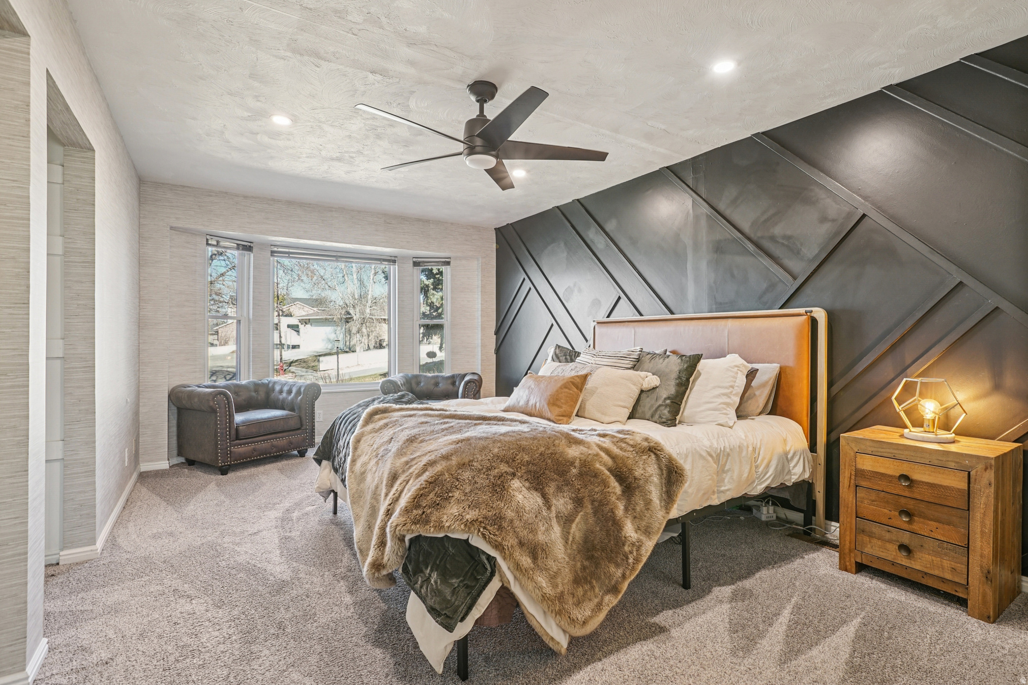 SPRING HOLLOW - Residential