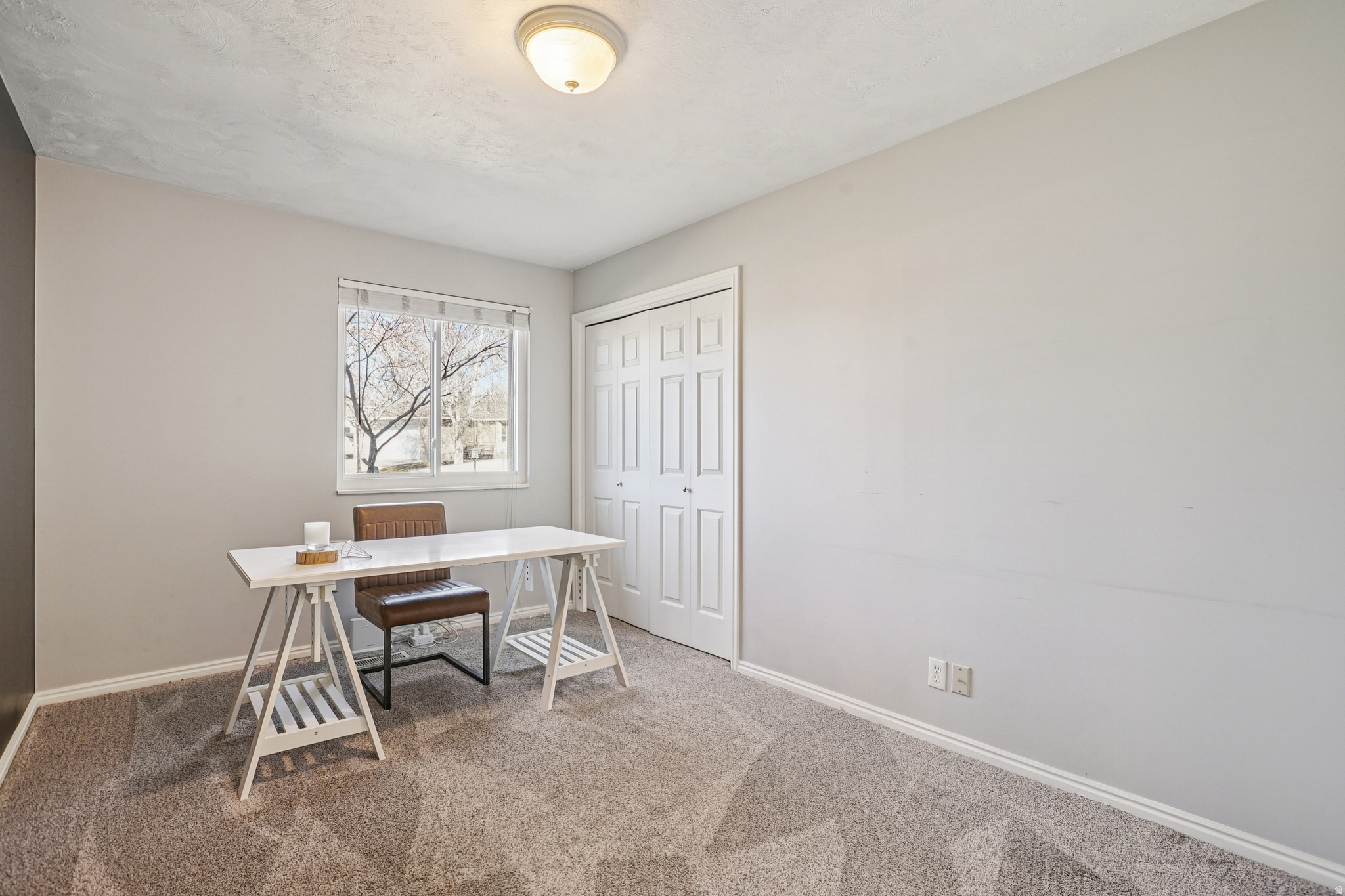 SPRING HOLLOW - Residential