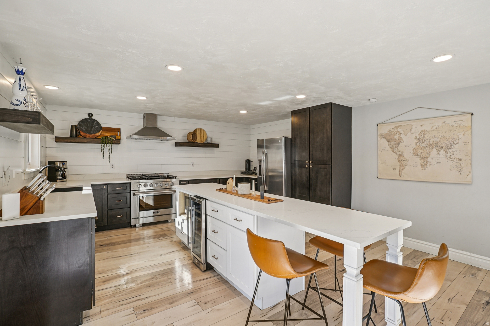 SPRING HOLLOW - Residential