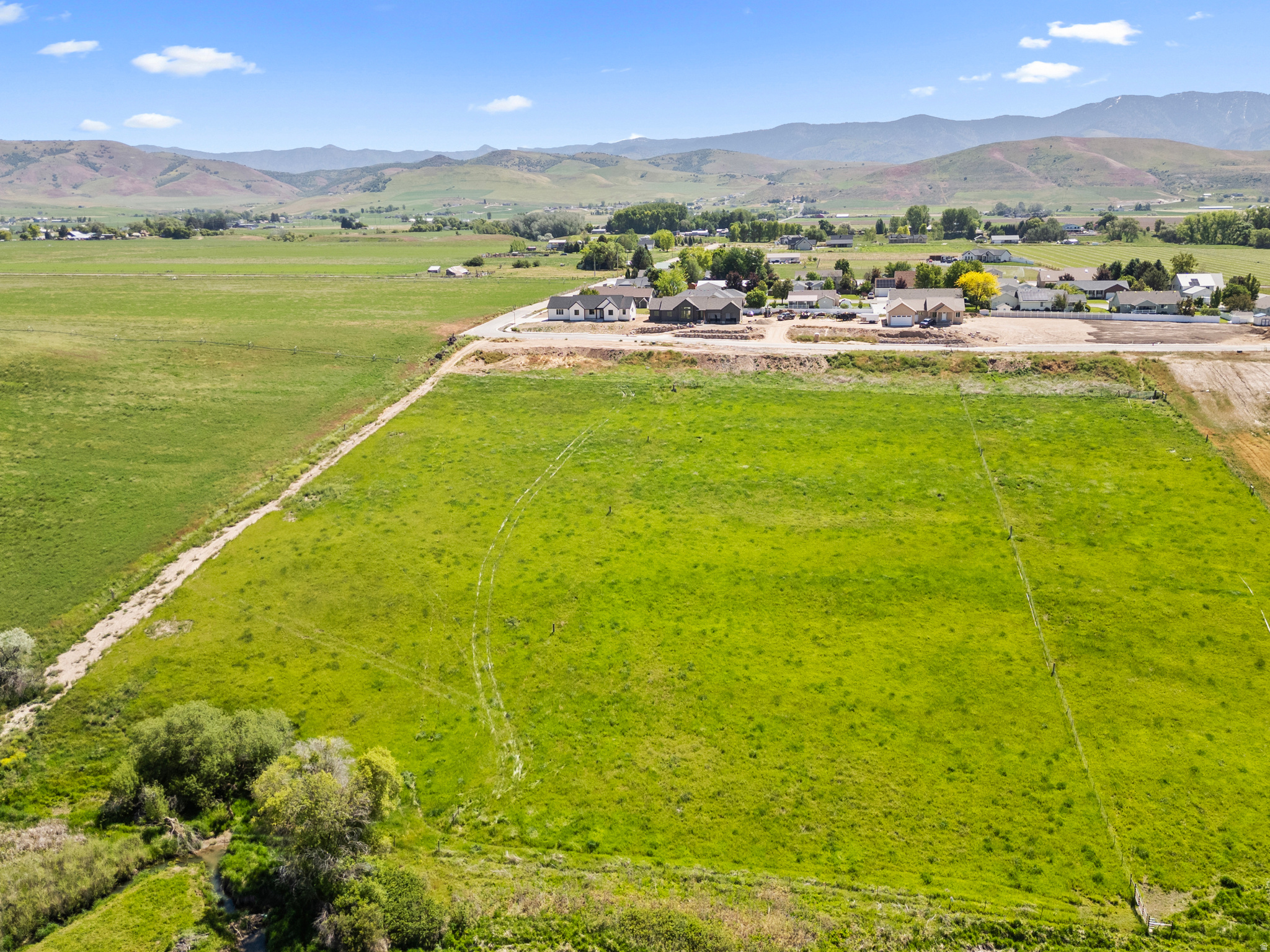 HILLSIDE SUBD - Land