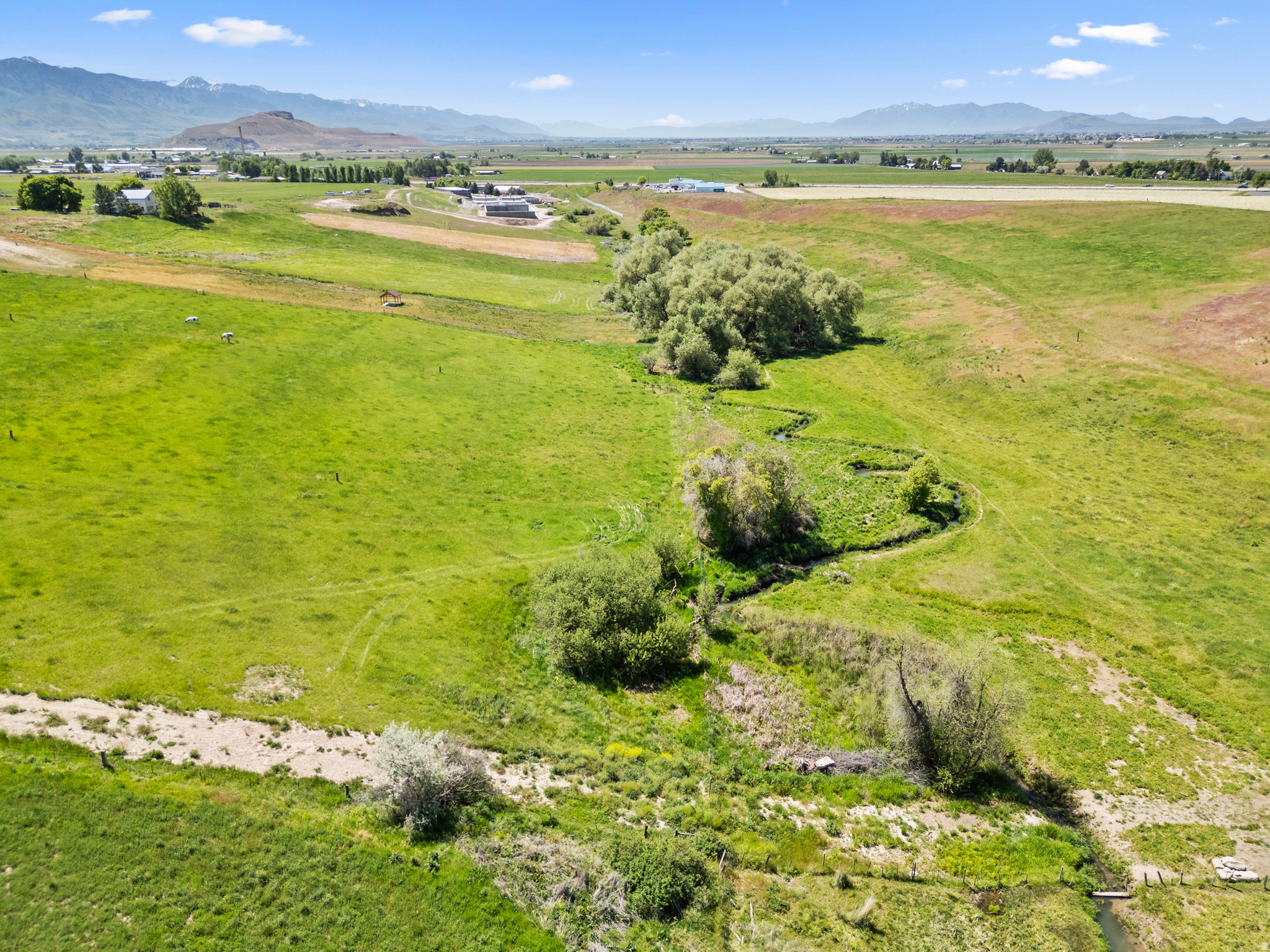 HILLSIDE SUBD - Land