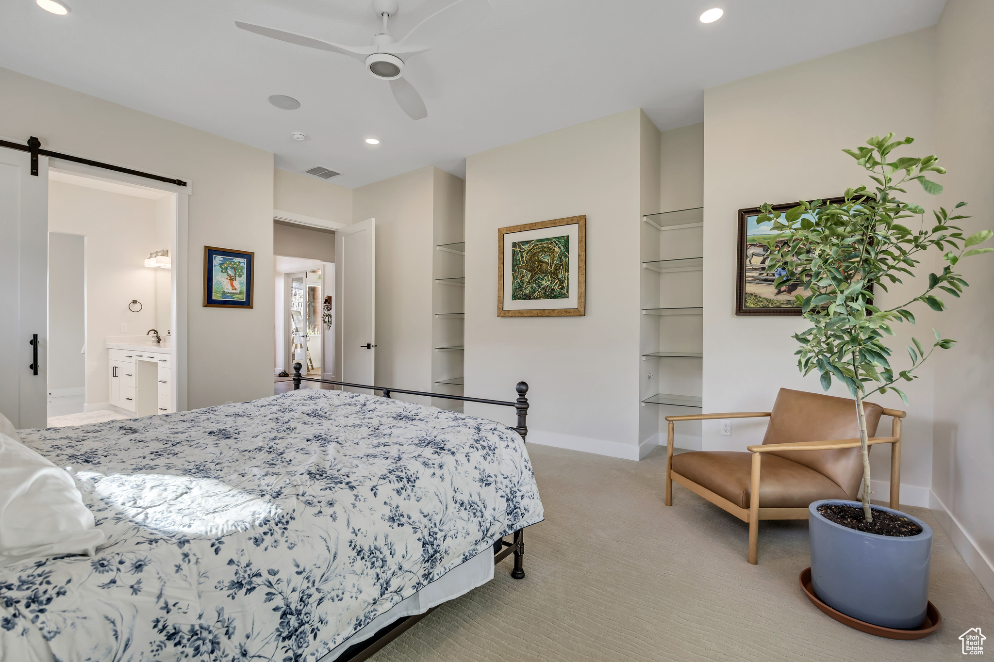 ABBEY ROAD COMMUNITY - Residential