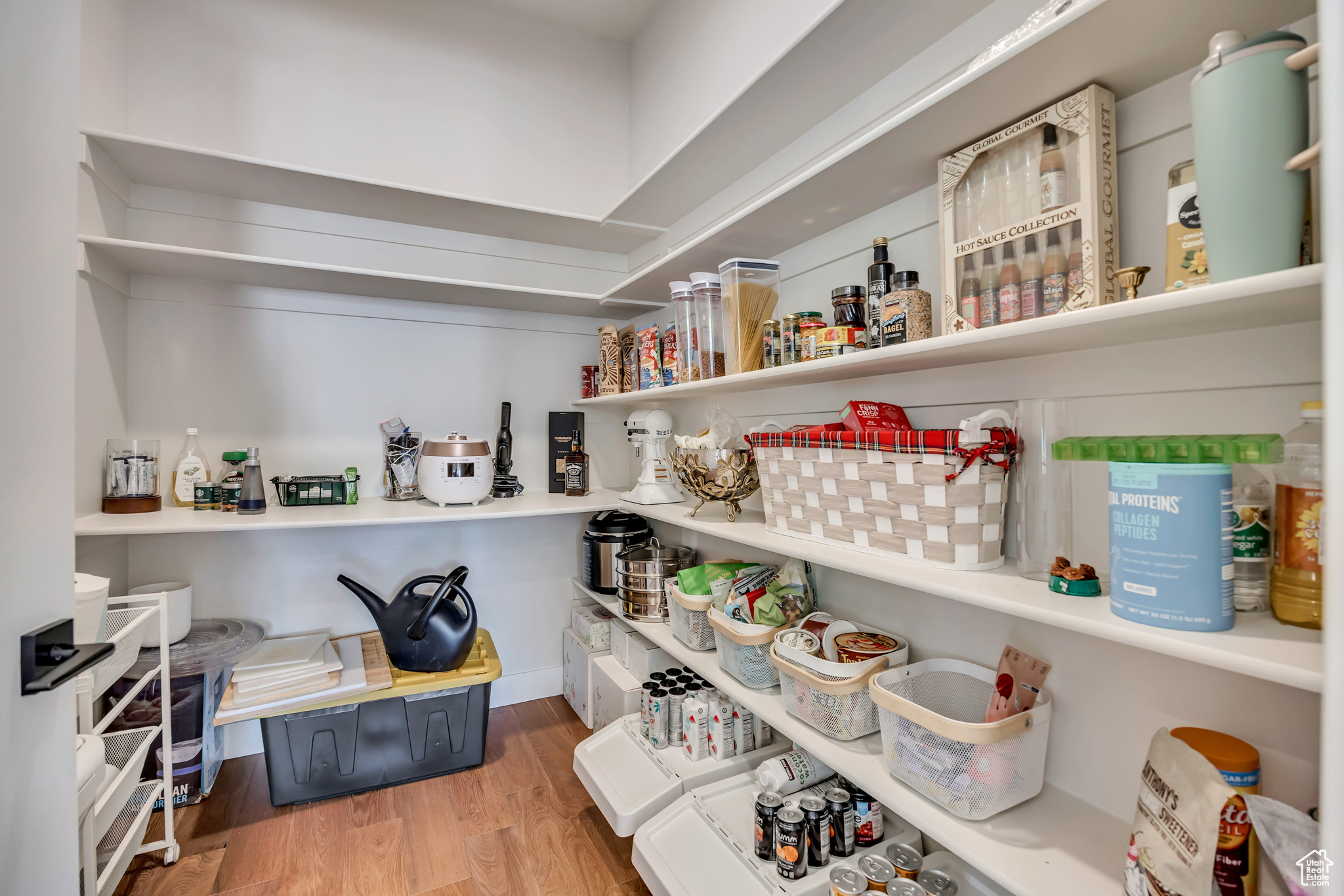 ABBEY ROAD COMMUNITY - Residential