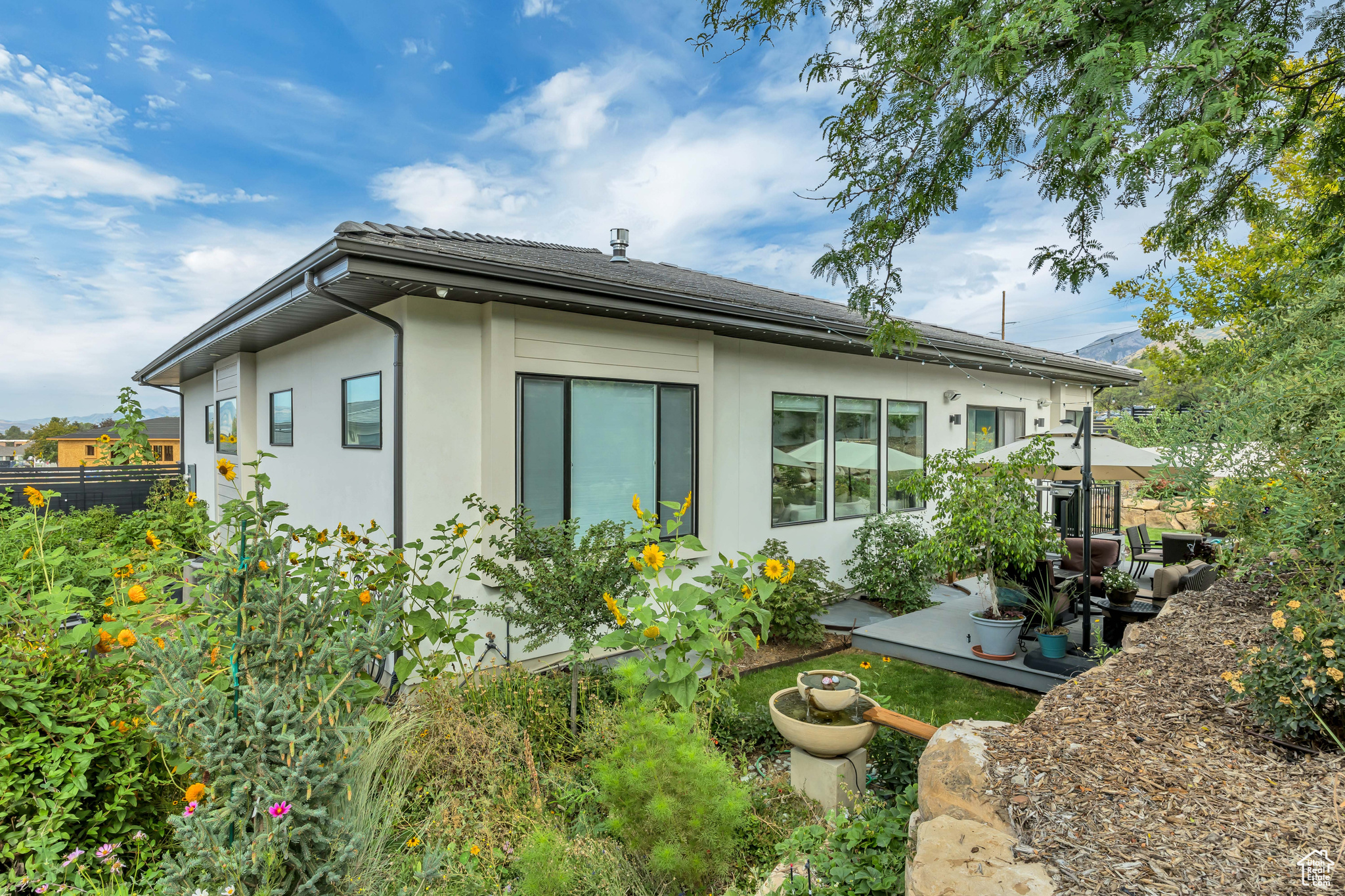 ABBEY ROAD COMMUNITY - Residential