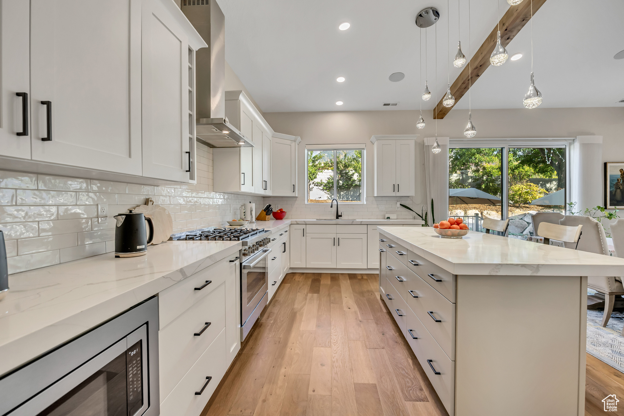 ABBEY ROAD COMMUNITY - Residential