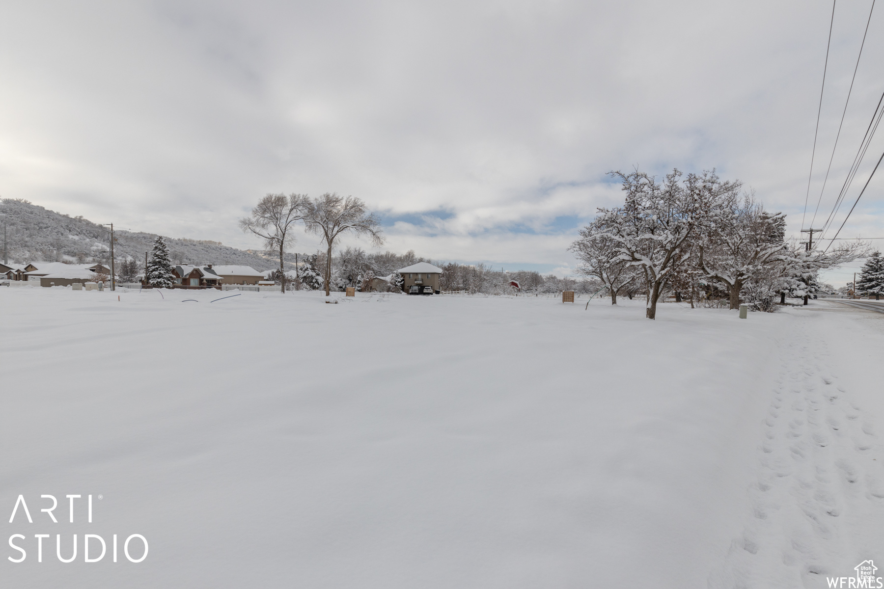 SOPHIAS HAVEN - Land