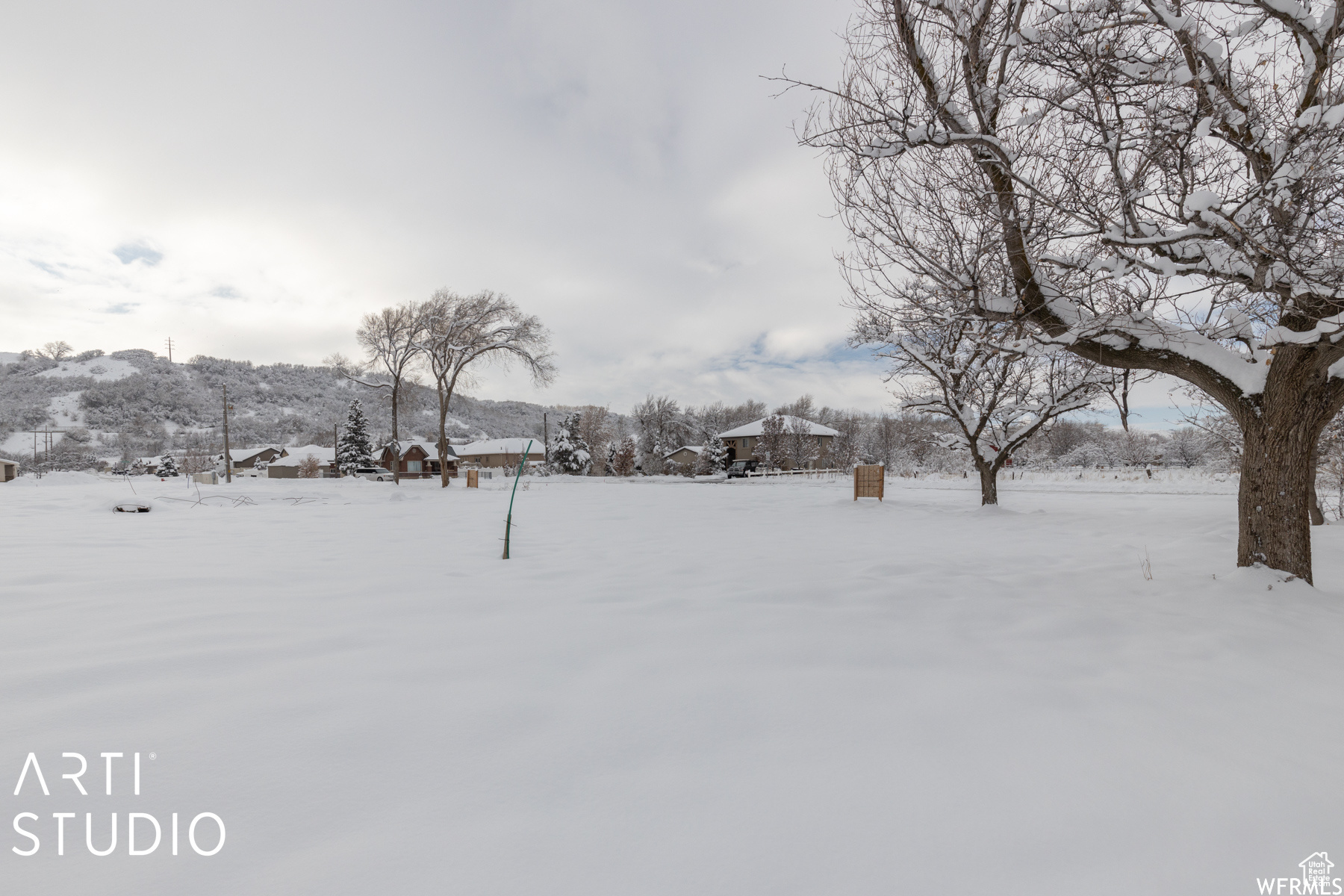 SOPHIAS HAVEN - Land