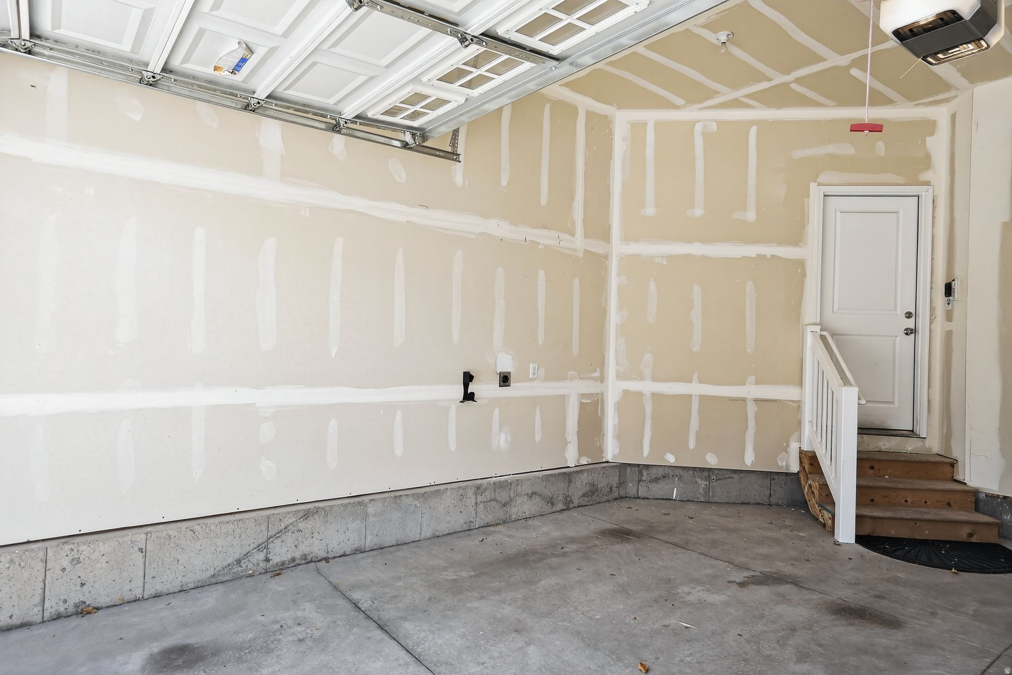 IRON HORSE TOWNHOMES - Residential