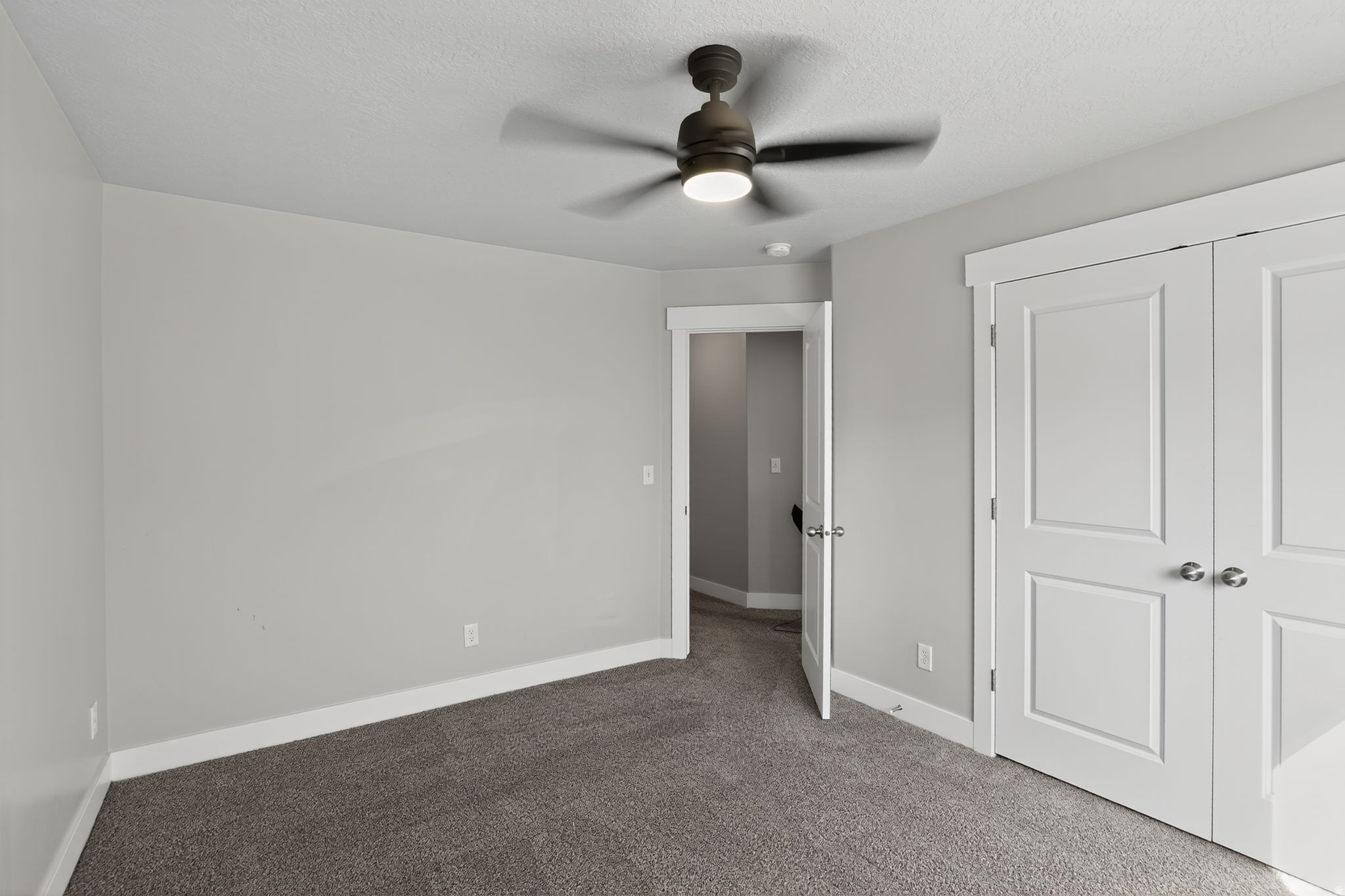 IRON HORSE TOWNHOMES - Residential