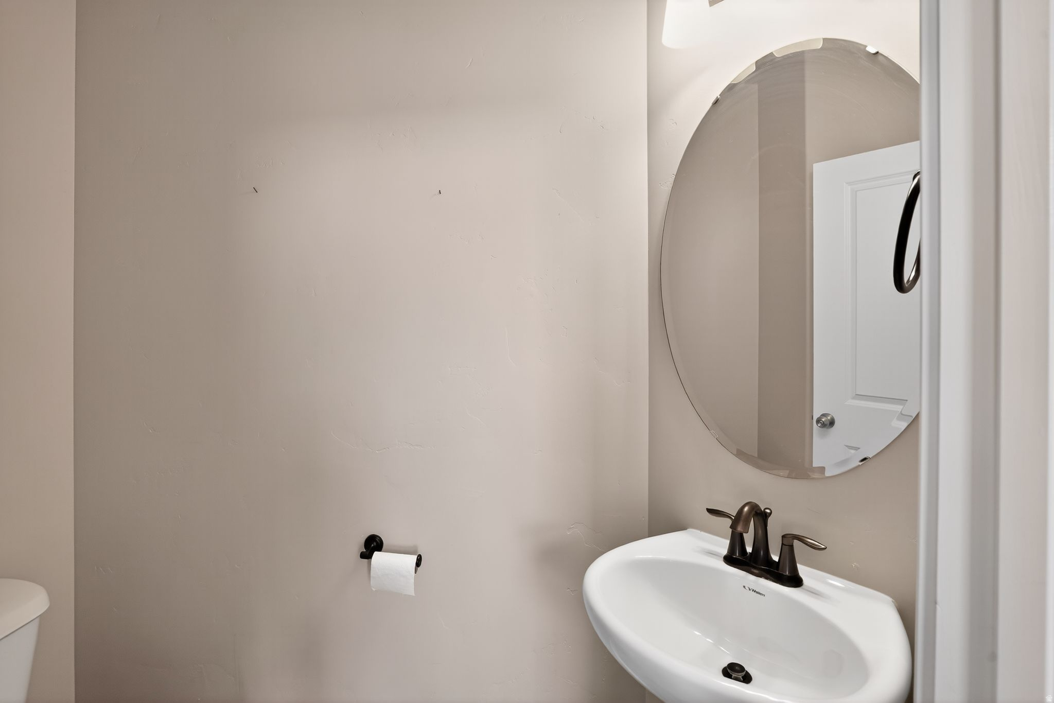 IRON HORSE TOWNHOMES - Residential