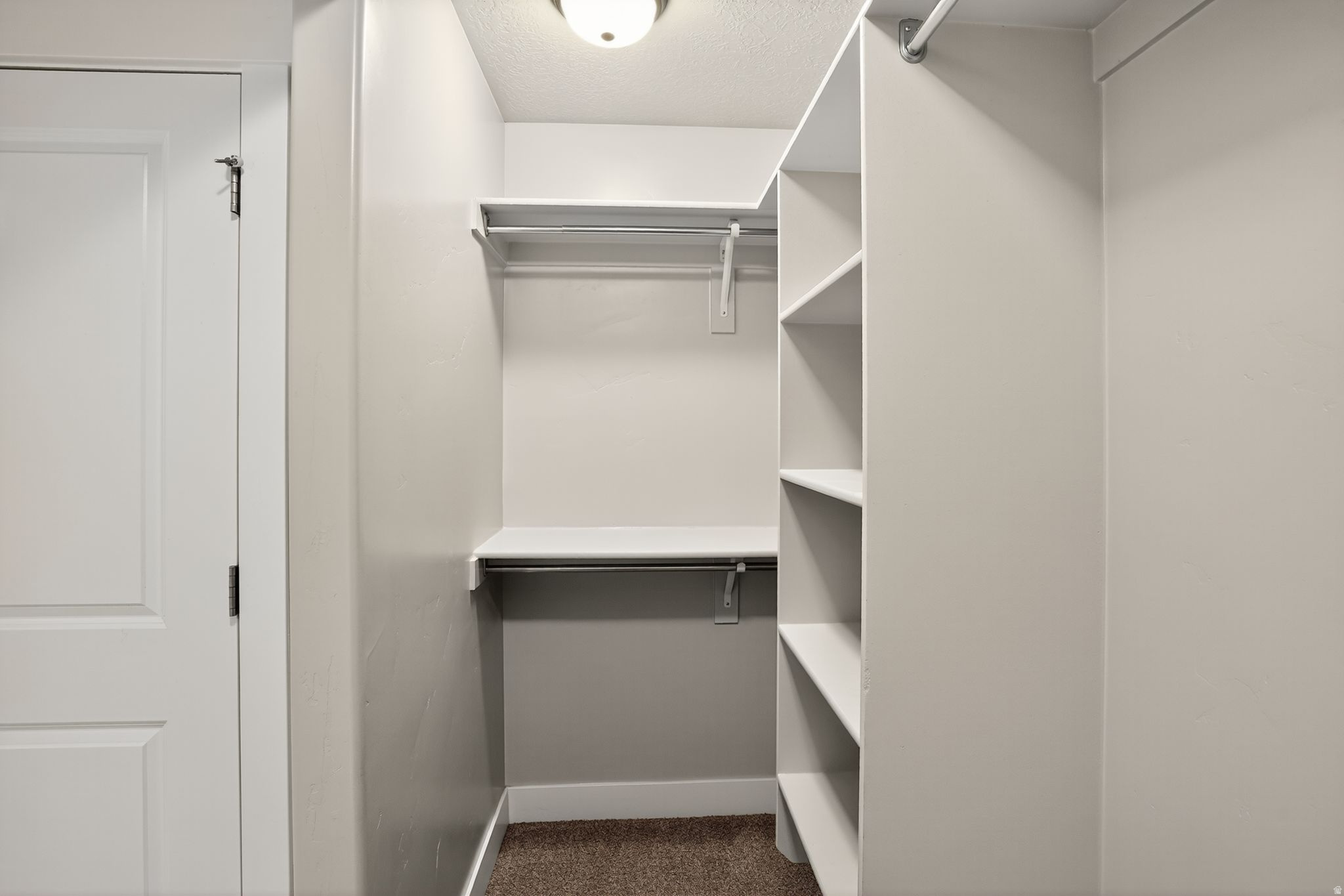 IRON HORSE TOWNHOMES - Residential