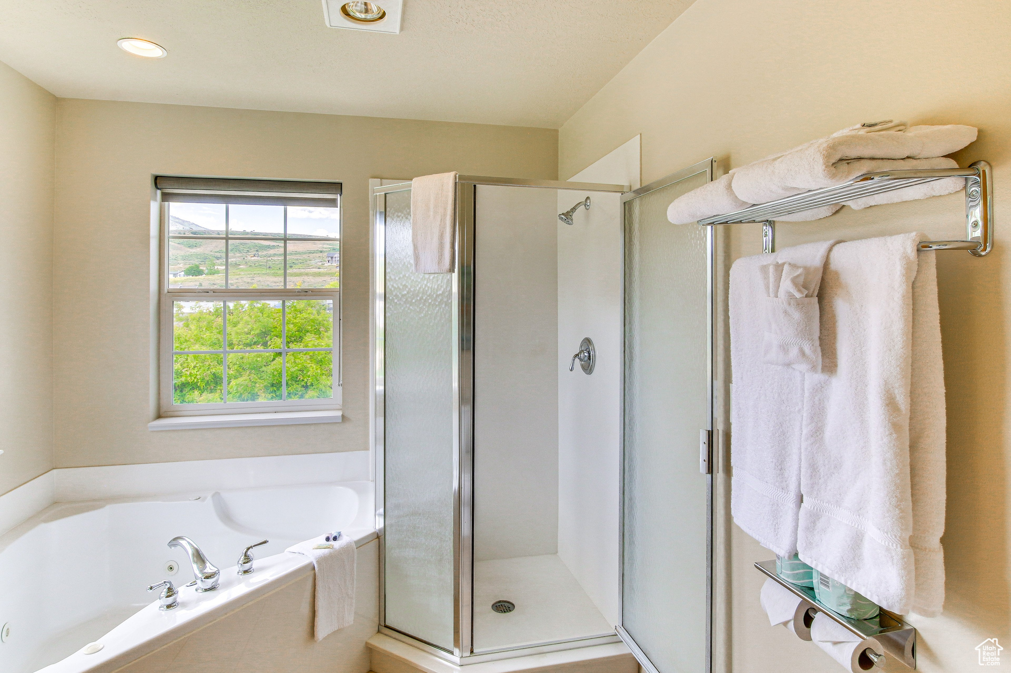 FOOTHILL ESTATE - Residential