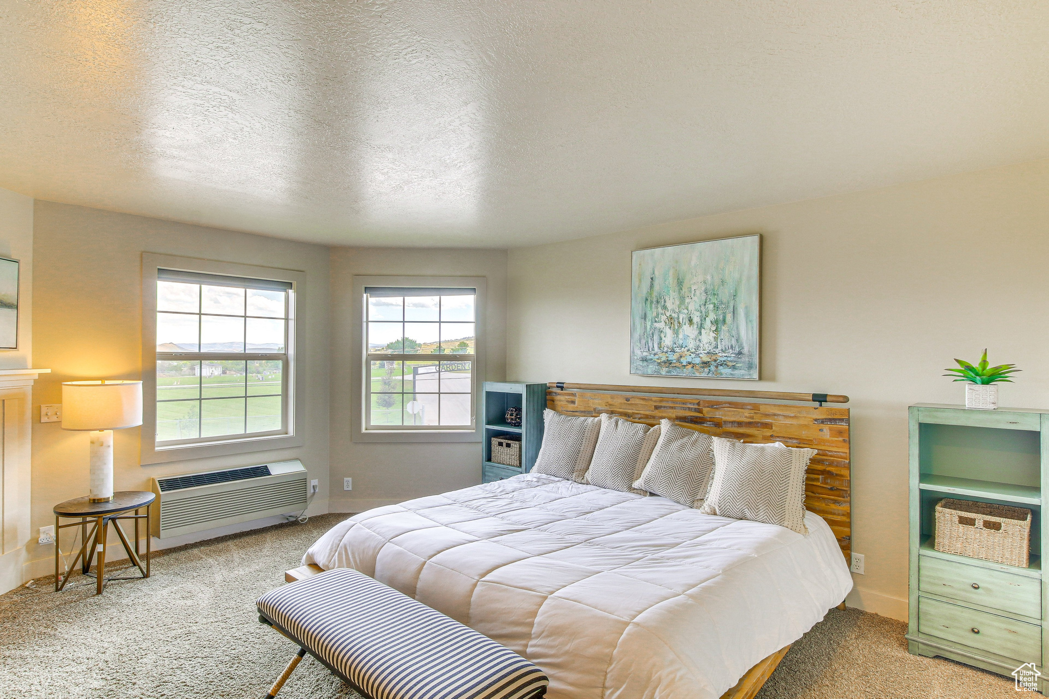 FOOTHILL ESTATE - Residential