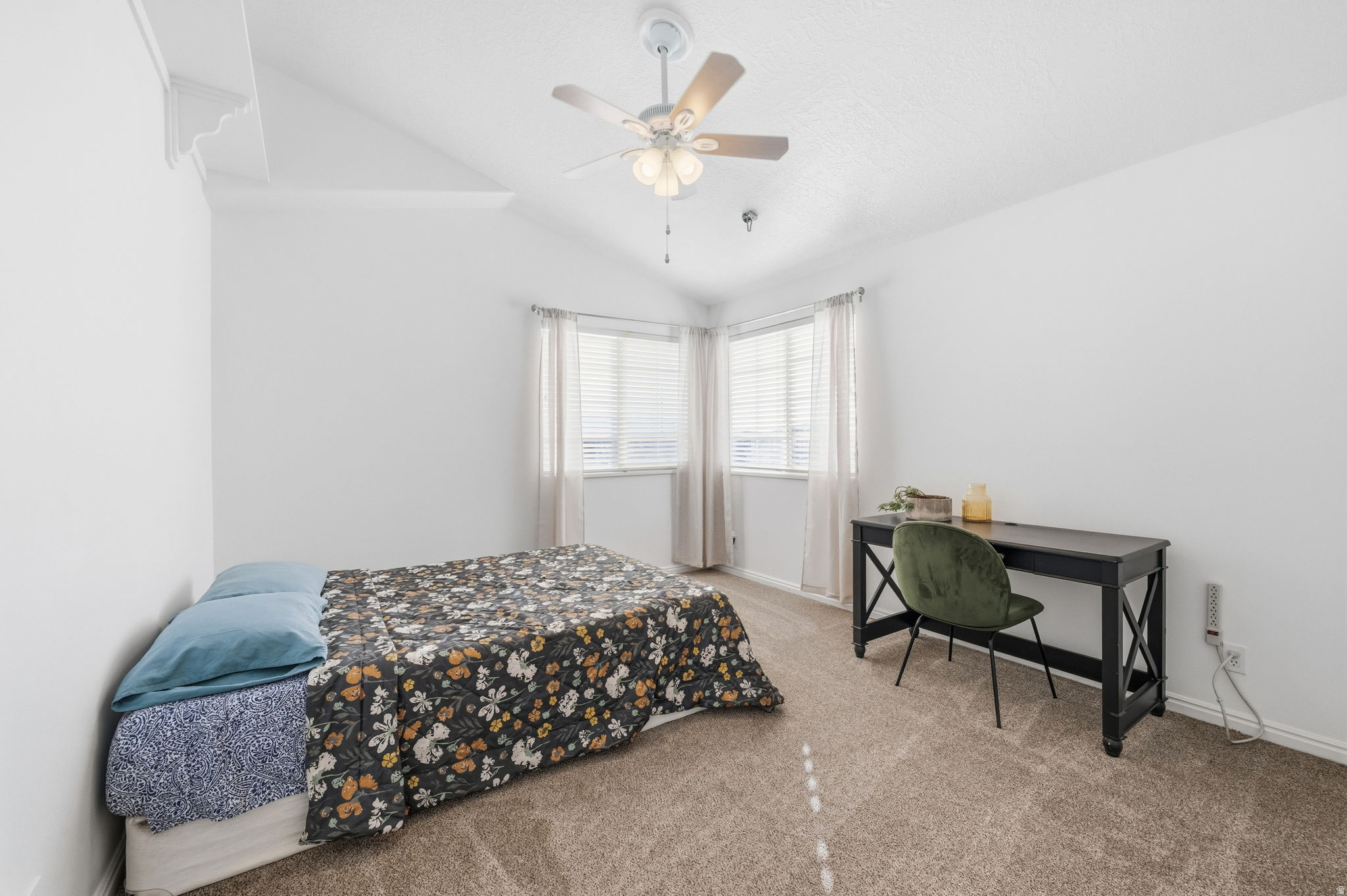 EAGLE POINT - Residential