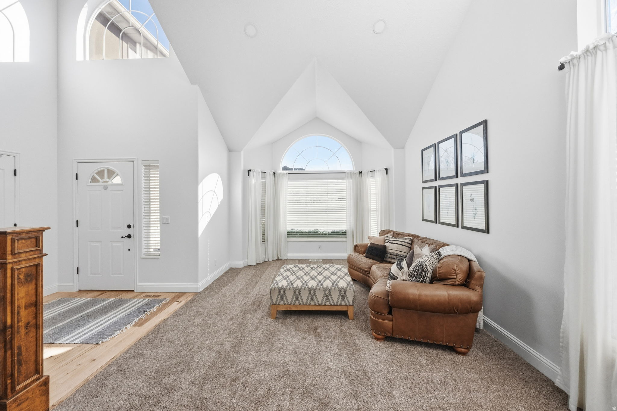 EAGLE POINT - Residential