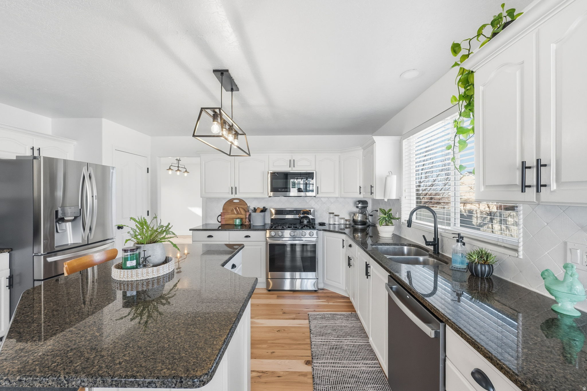 EAGLE POINT - Residential