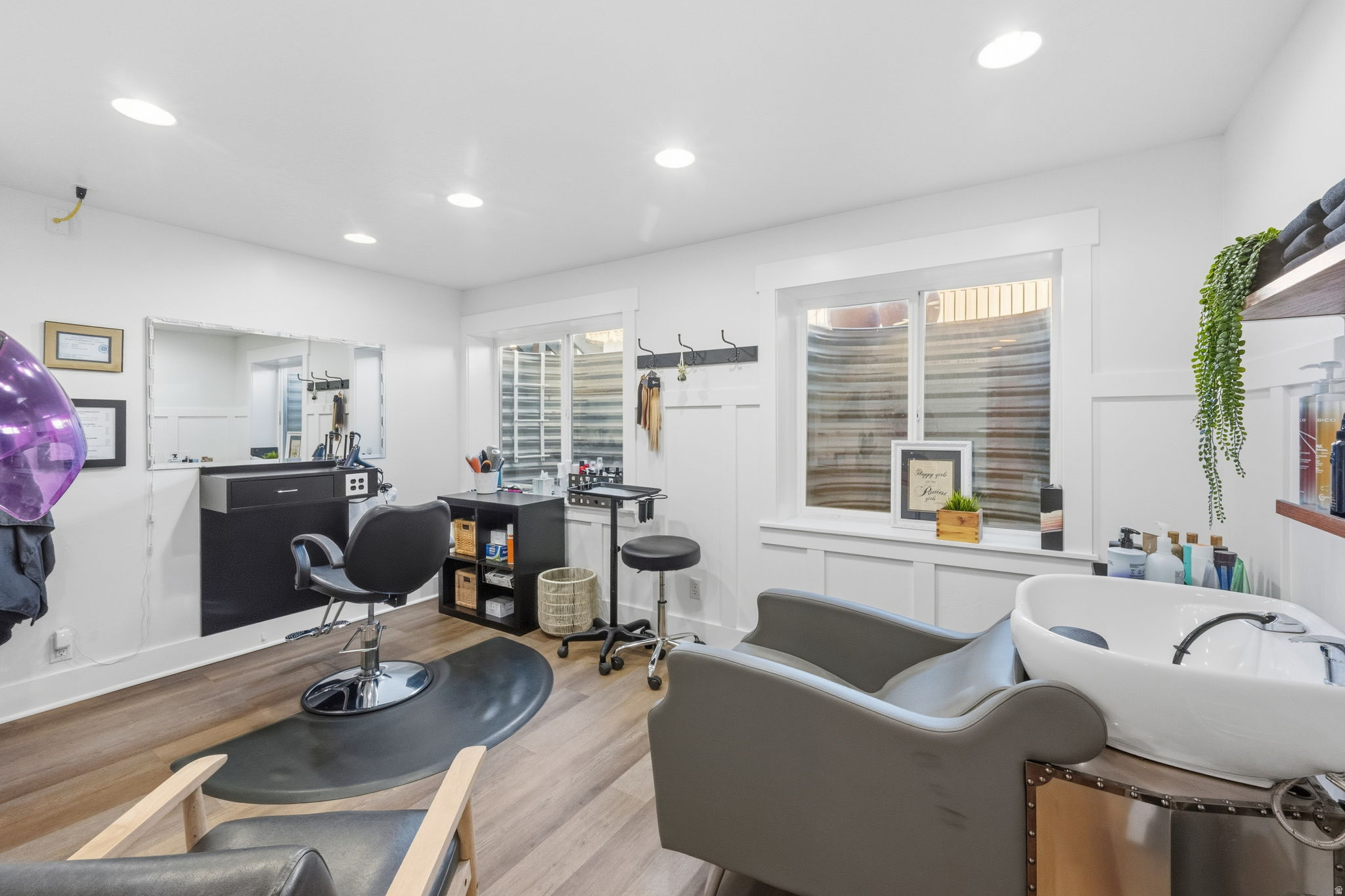 EAGLE POINT - Residential