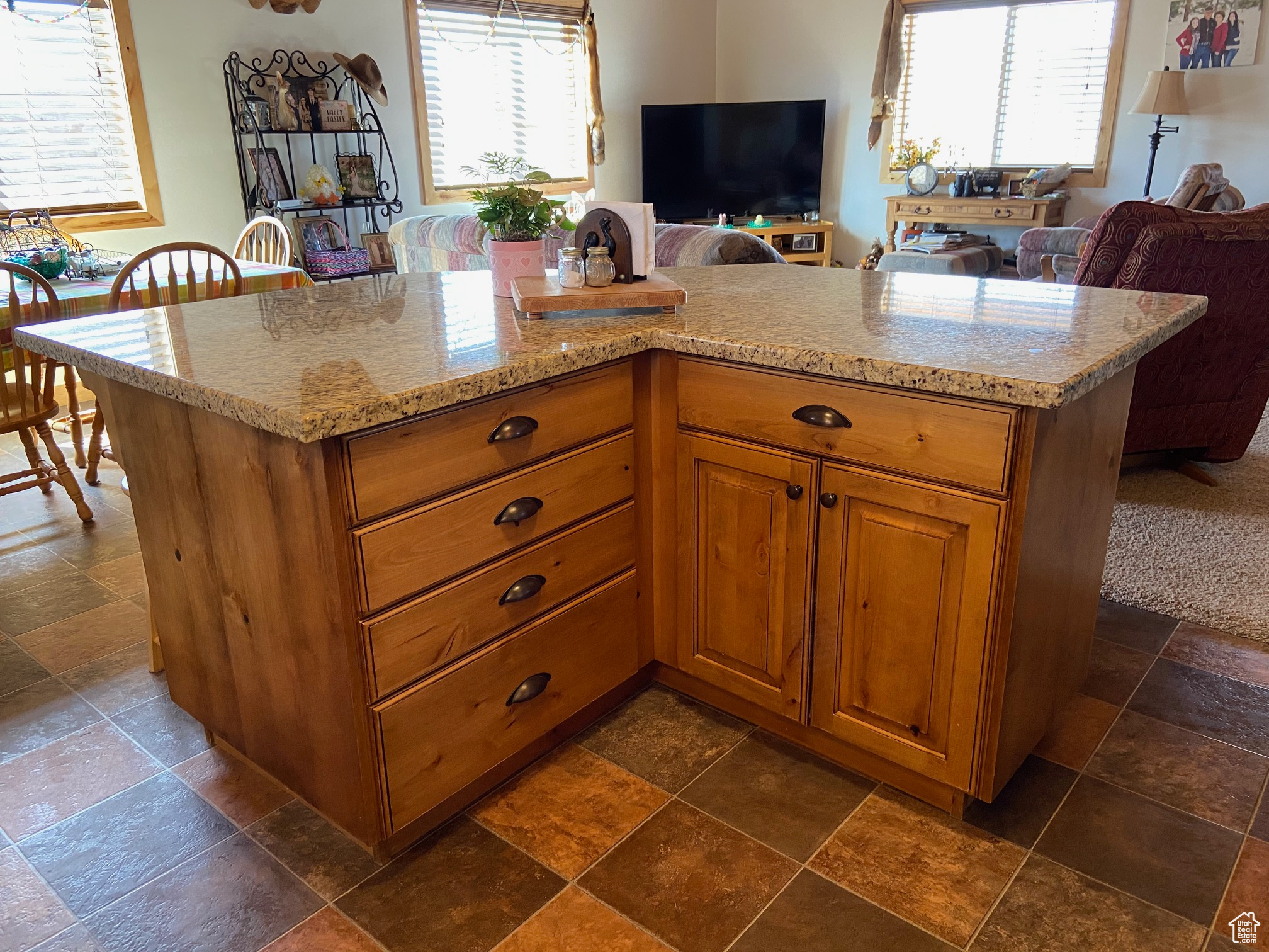 865 S Black Canyon Rd, Antimony, Utah image 4