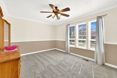 Tiny photo for 437 E 1200 N, Layton, UT 84041 (MLS # 2147682)