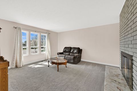Tiny photo for 437 E 1200 N, Layton, UT 84041 (MLS # 2147682)