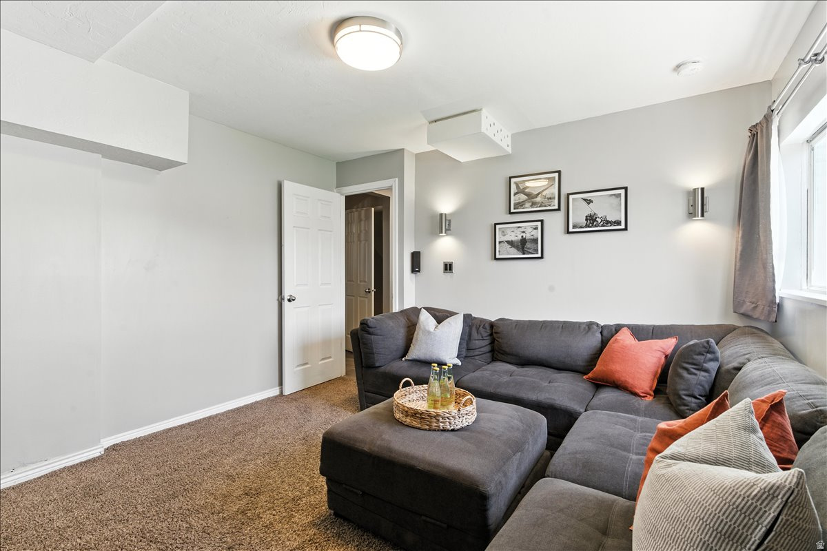 WESTPOINTE - Residential