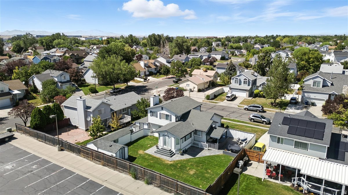 WESTPOINTE - Residential