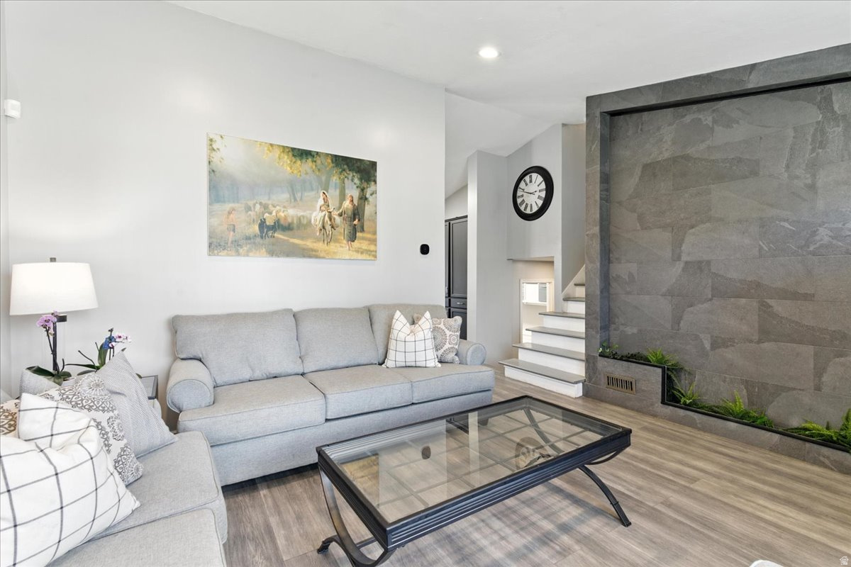 WESTPOINTE - Residential