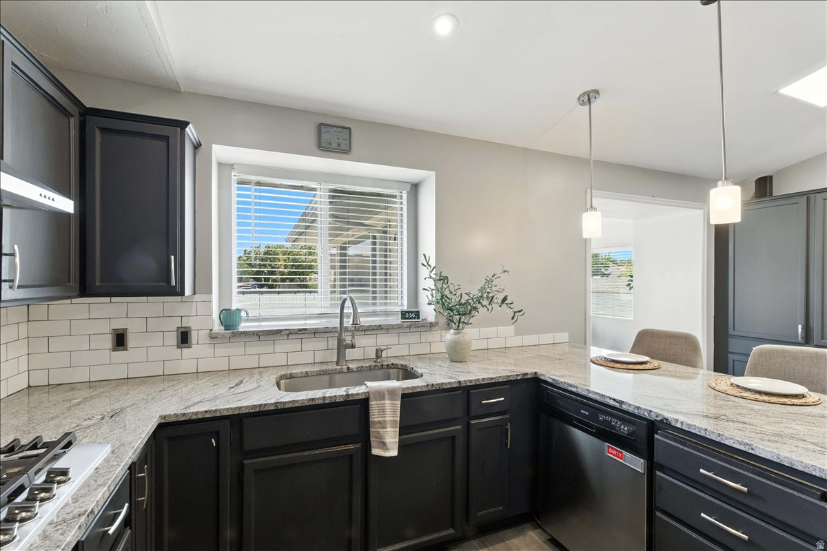 WESTPOINTE - Residential