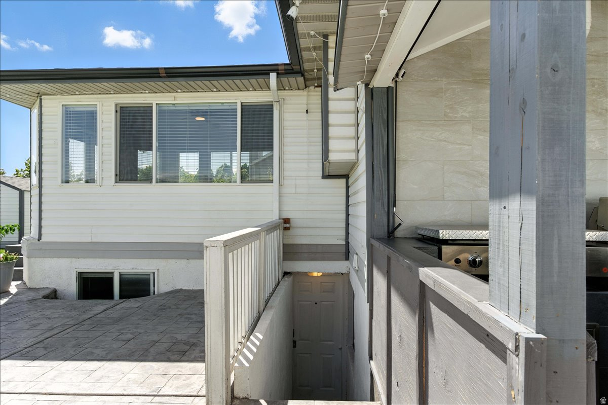 WESTPOINTE - Residential