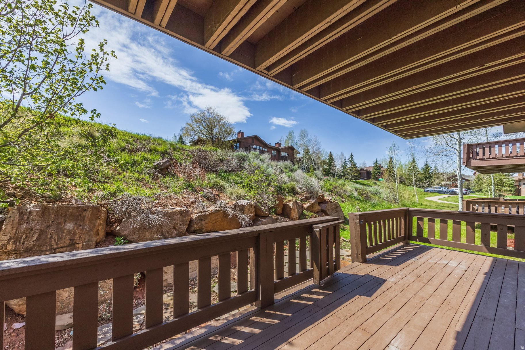 PINEBROOK POINTE CONDOMINIUMS - Residential