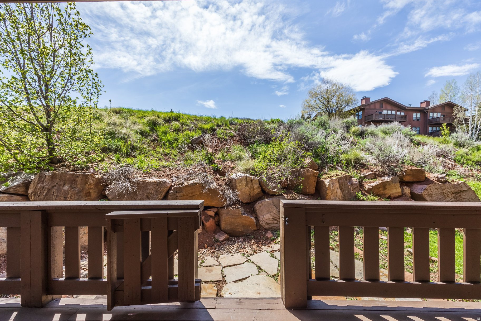 PINEBROOK POINTE CONDOMINIUMS - Residential