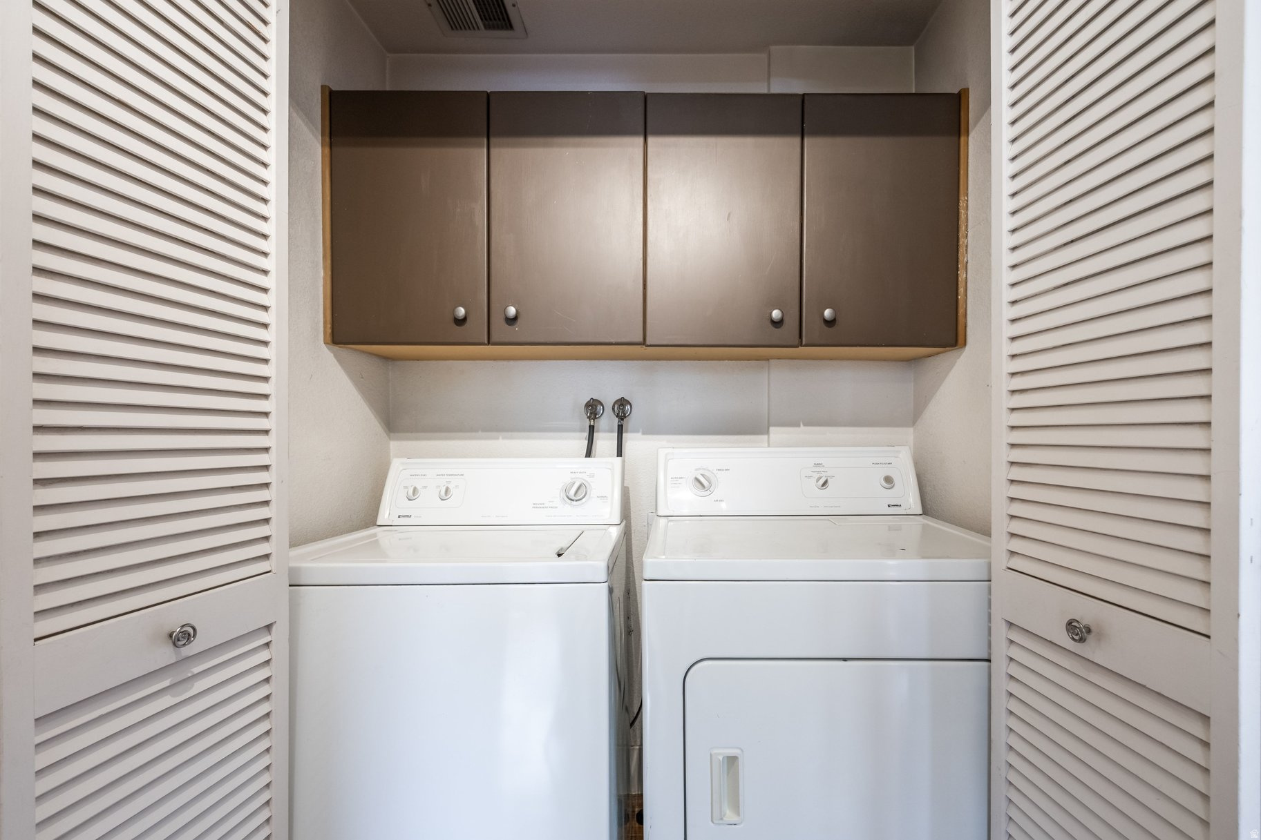 PINEBROOK POINTE CONDOMINIUMS - Residential