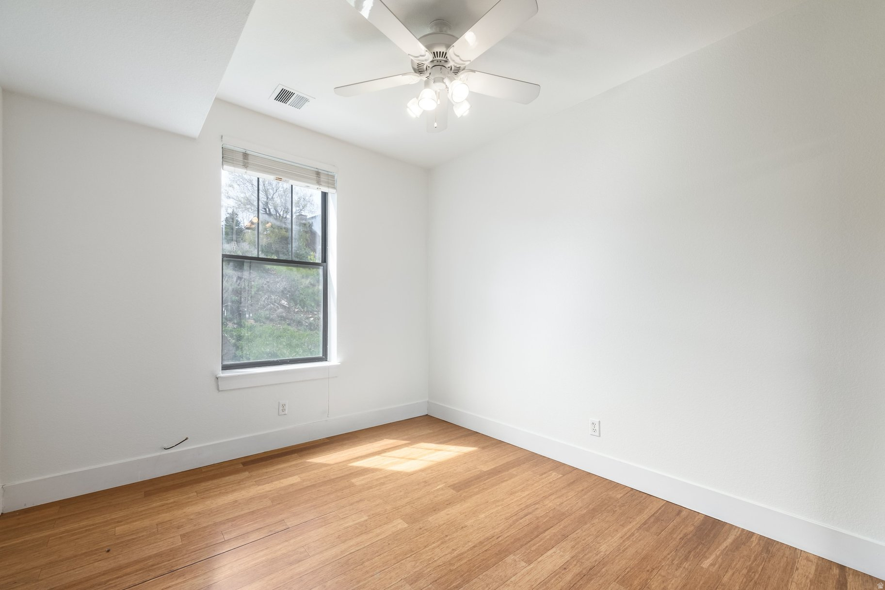 PINEBROOK POINTE CONDOMINIUMS - Residential