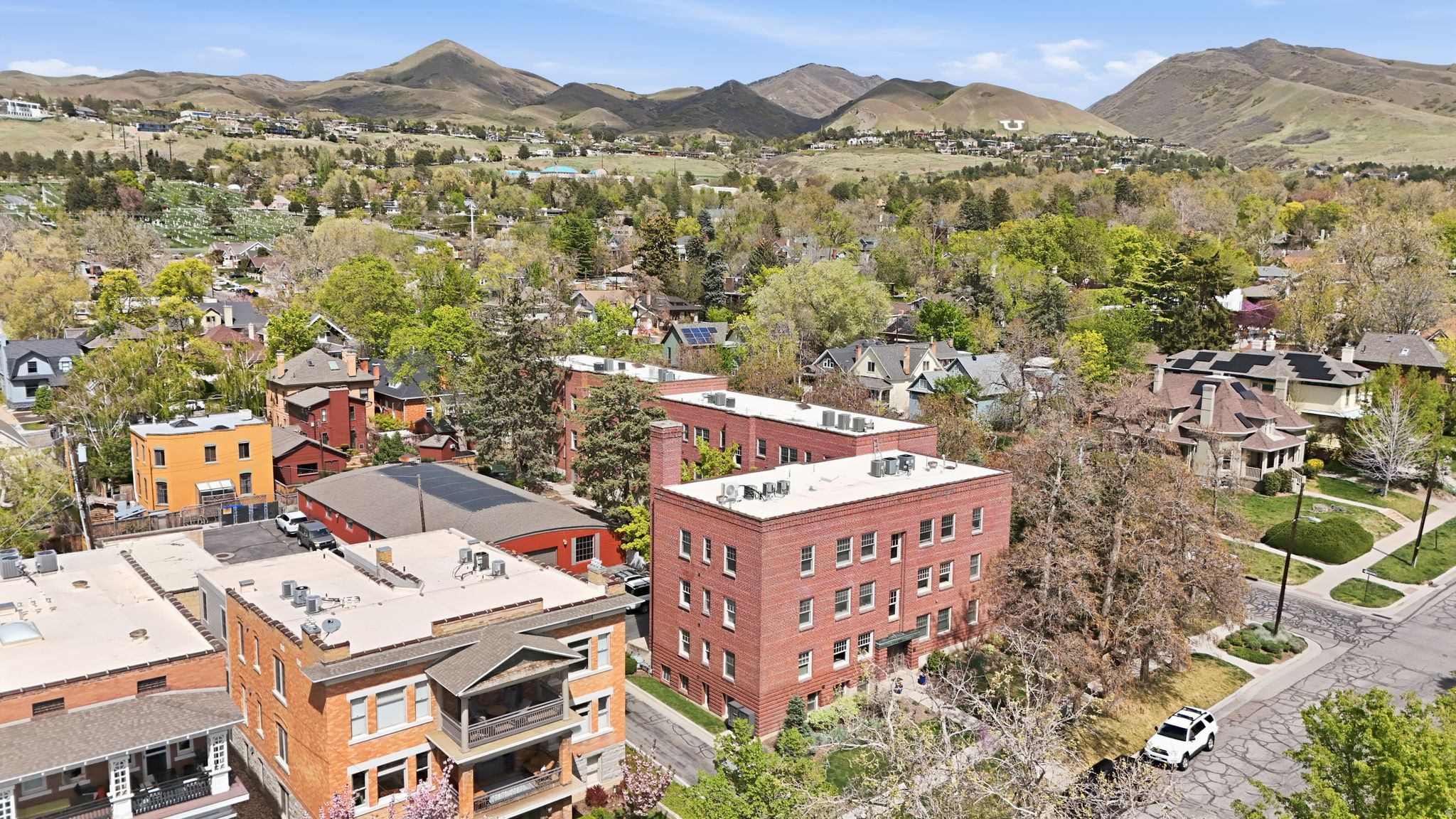 THE AVENUES CONDOS - Residential