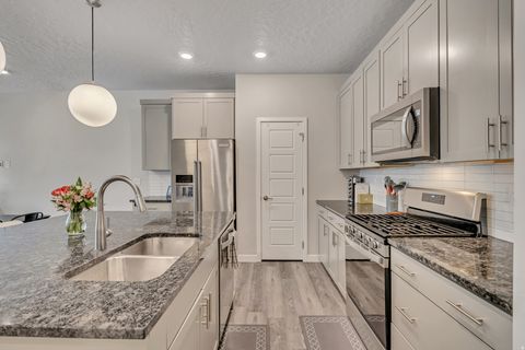 Tiny photo for 4277 W DIXON WAY, Lehi, UT 84048 (MLS # 2150940)