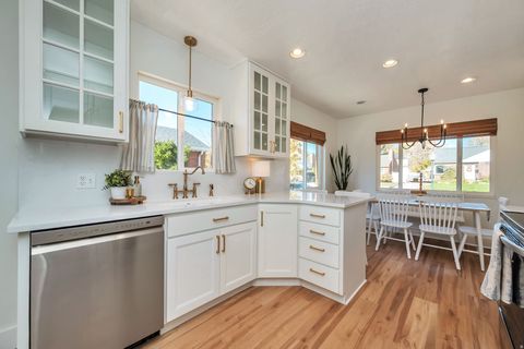 Tiny photo for 1872 E WESTMINSTER AVE S, Salt Lake City, UT 84108 (MLS # 2122426)