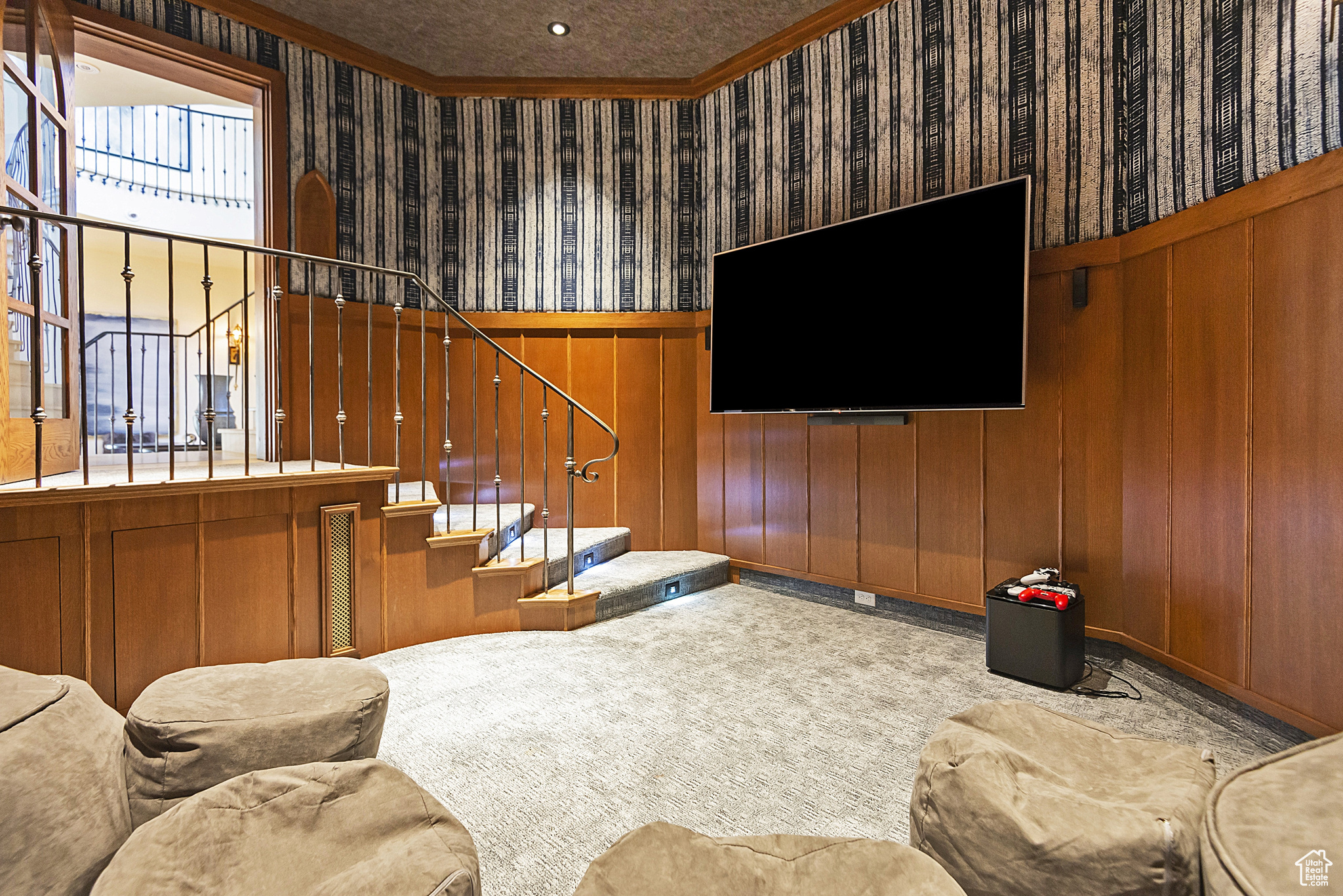 Park City, Utah 84060, United States, 5 Bedrooms Bedrooms, ,7 BathroomsBathrooms,Residential,Pending,138142