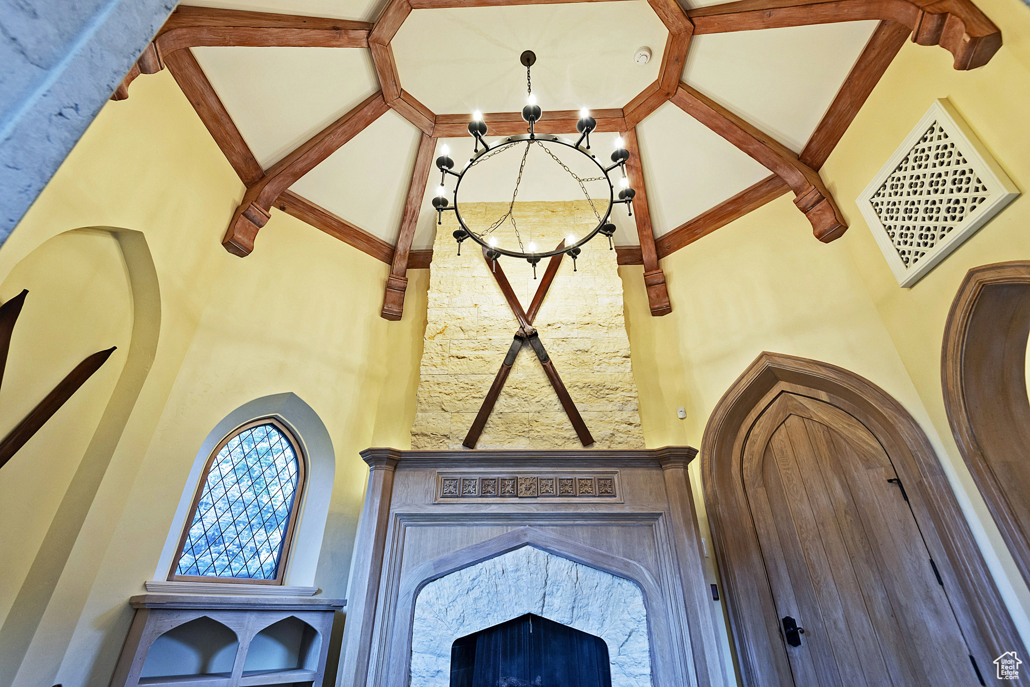 Park City, Utah 84060, United States, 5 Bedrooms Bedrooms, ,7 BathroomsBathrooms,Residential,Pending,138142