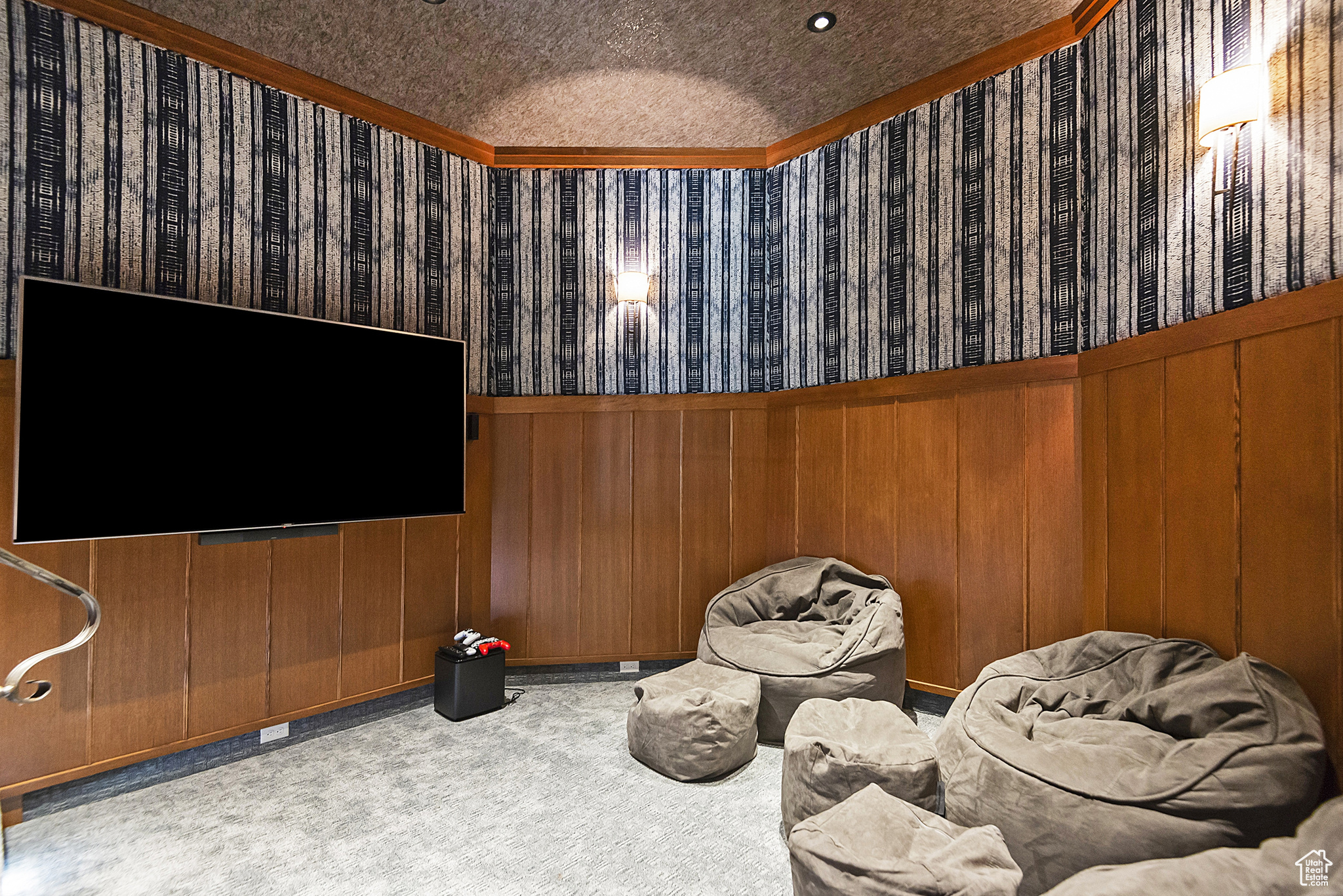 Park City, Utah 84060, United States, 5 Bedrooms Bedrooms, ,7 BathroomsBathrooms,Residential,Pending,138142