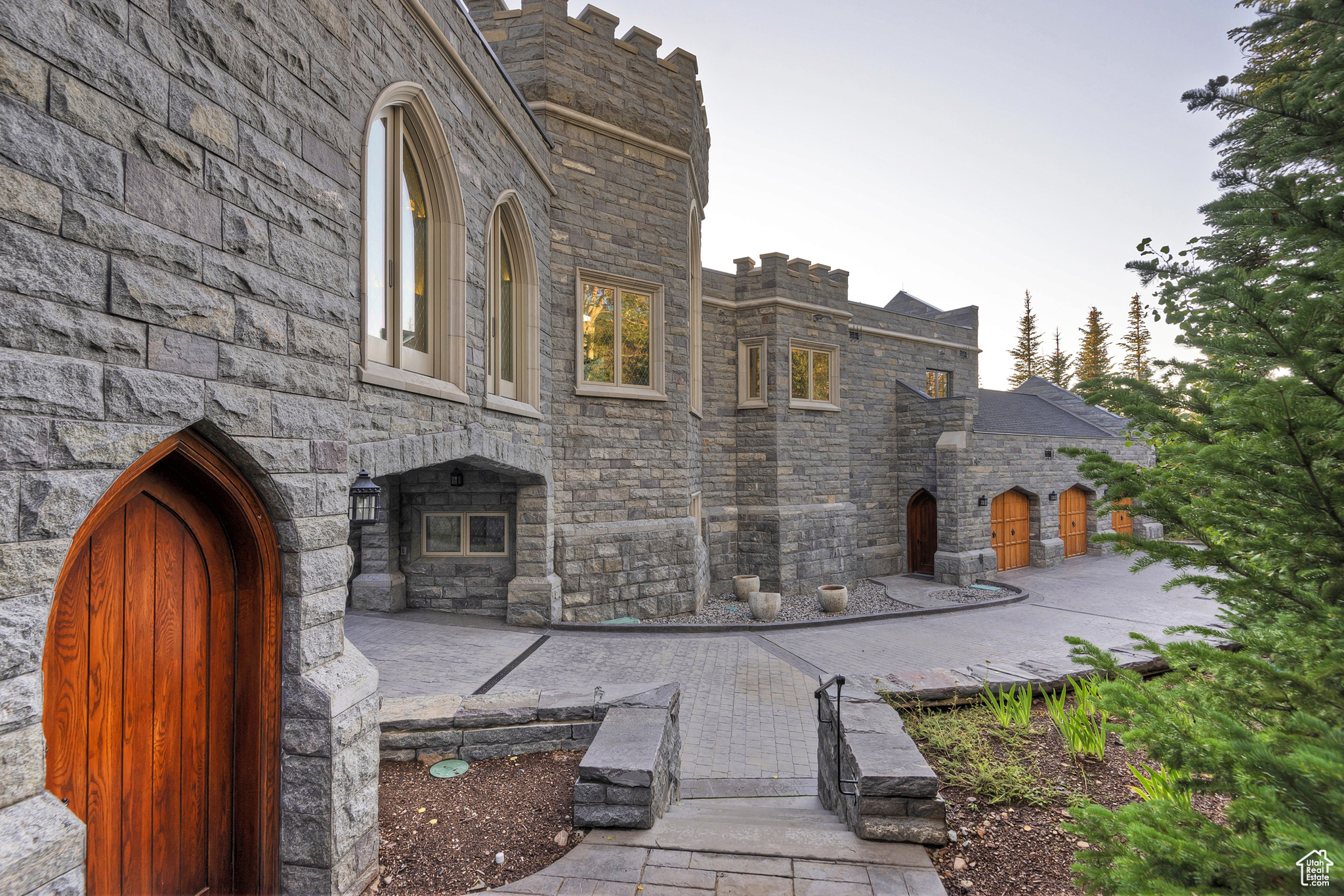 Park City, Utah 84060, United States, 5 Bedrooms Bedrooms, ,7 BathroomsBathrooms,Residential,Pending,138142