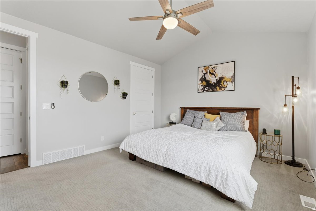 HOLBROOK FARMS - Residential Income