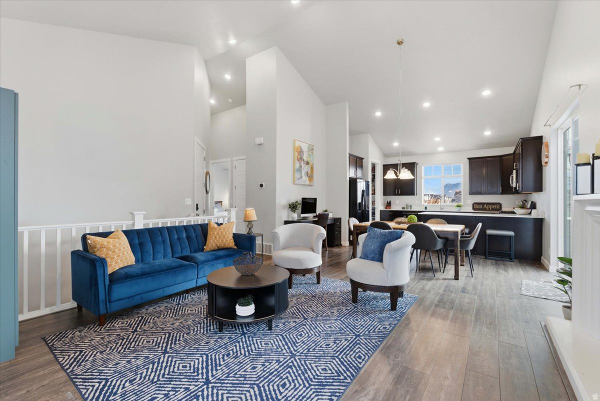 HOLBROOK FARMS - Residential Income