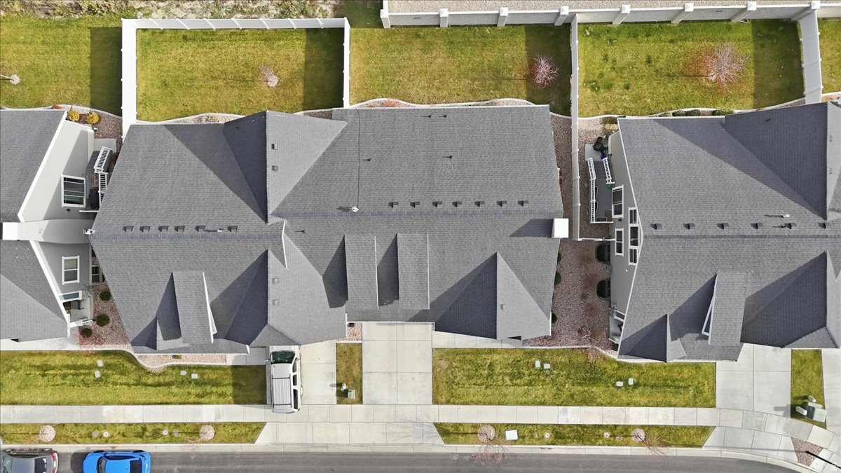 HOLBROOK FARMS - Residential Income