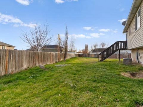 Tiny photo for 336 W 150 N, Clearfield, UT 84015 (MLS # 2125710)