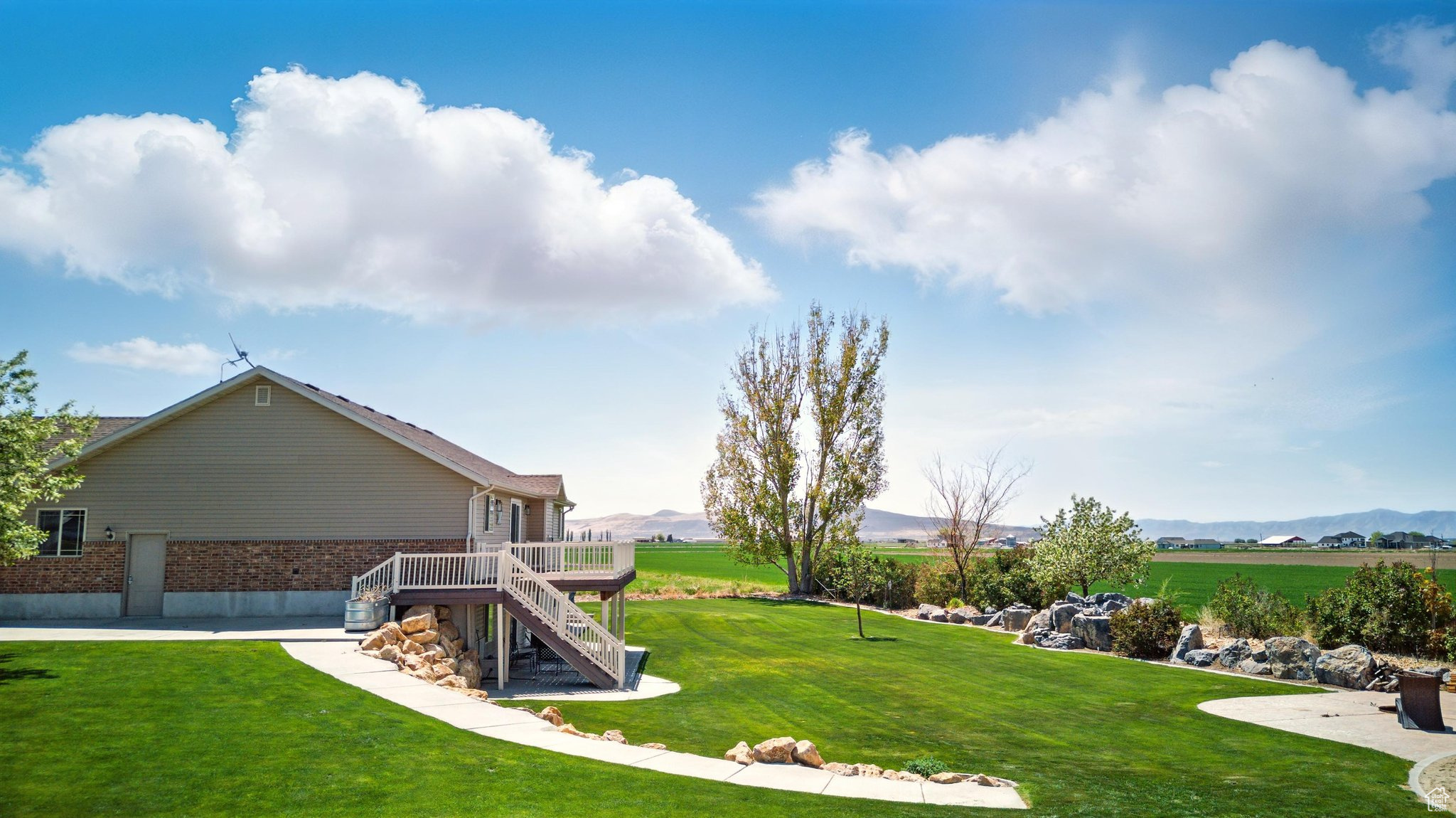 10285 N 7600, Tremonton, Utah image 37